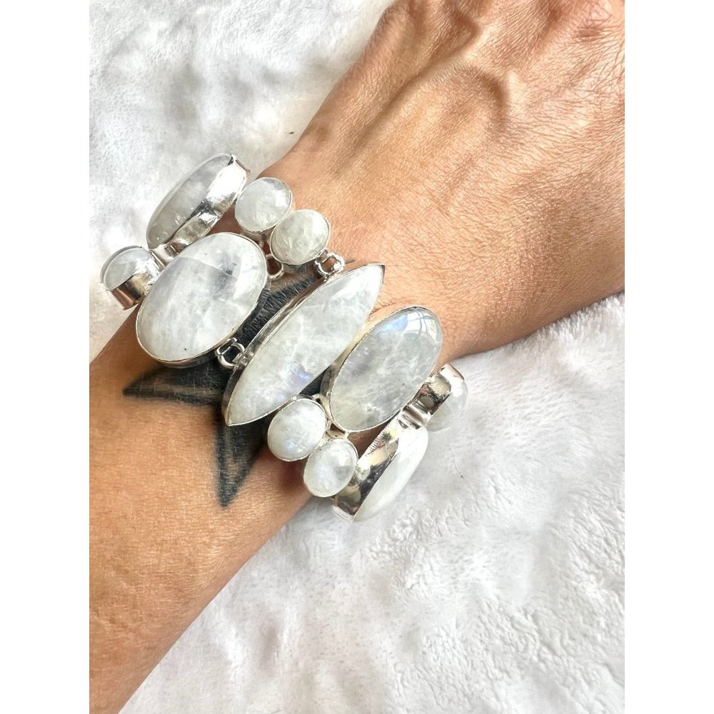 Gorgeous 925 Rainbow Moonstone Statement Bracelet. - image 7